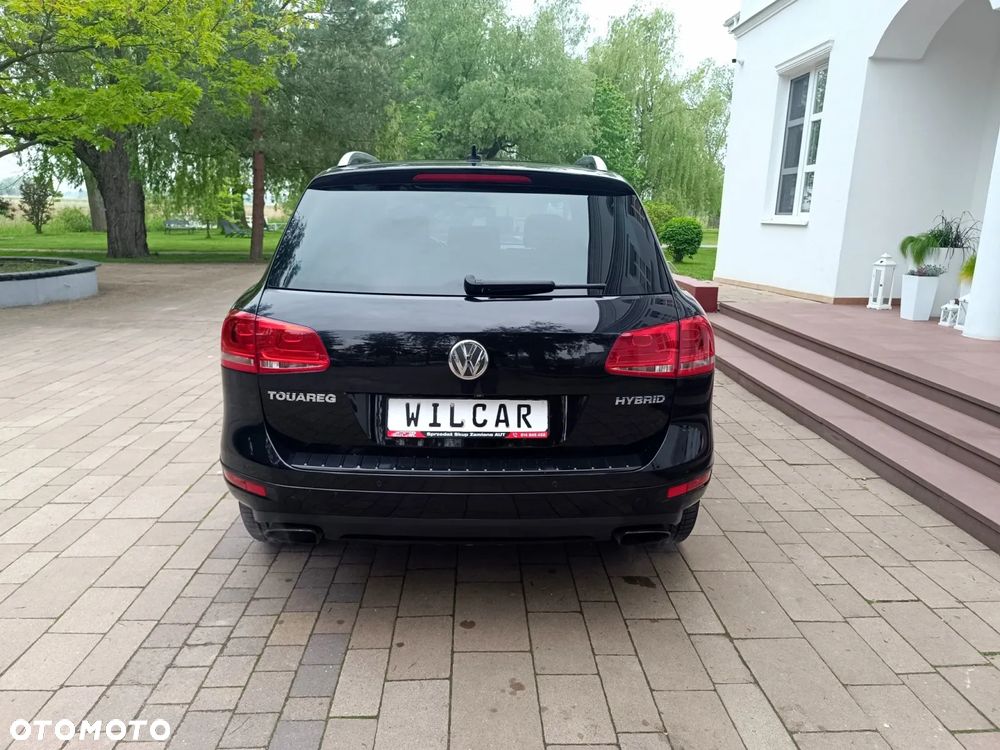 Volkswagen Touareg - 14