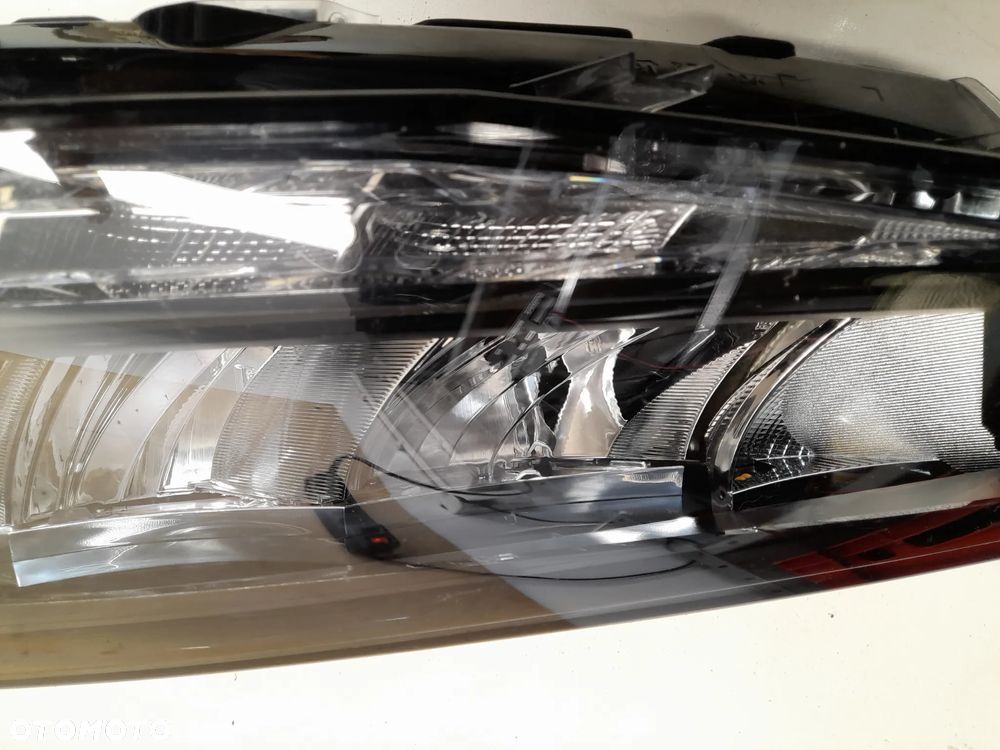 SKODA FABIA 4 IV LAMPA LEWA FULL LED PRZEDNIA PRZÓD 6VB941015 - 3