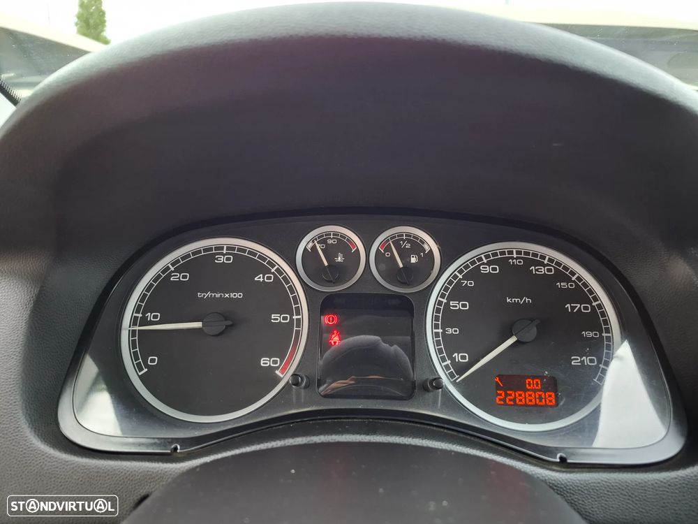 Peugeot 307 1.4 HDi XT Premium - 12