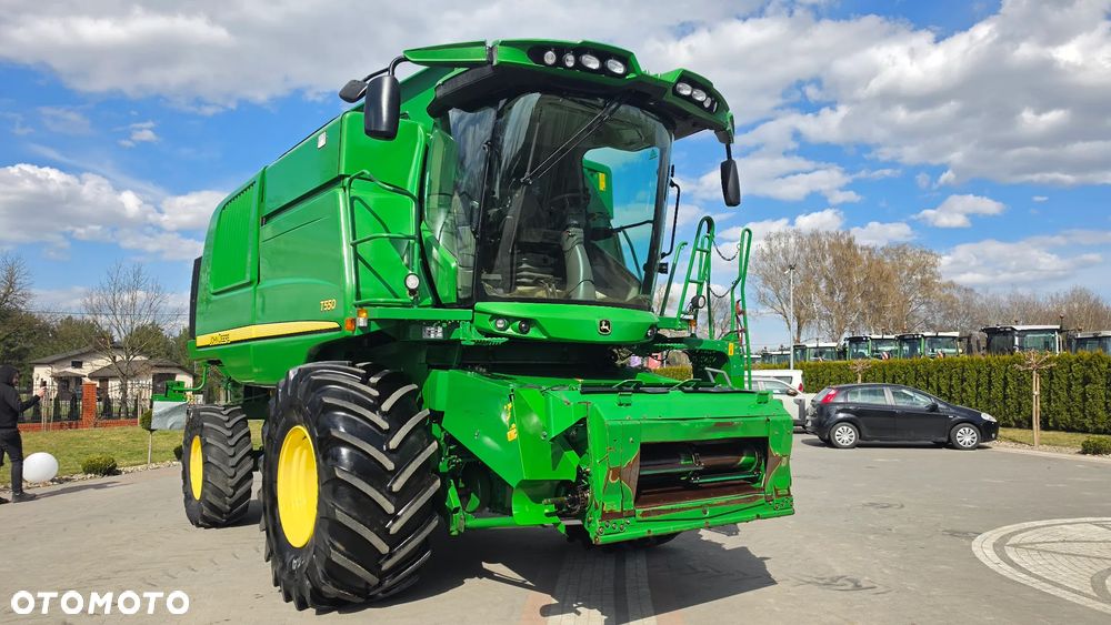 John Deere T550 Tylko 1460 Mtg 5.5m 618R Tucano 550  Kombajn do Zboża  Lexion 530 Tucano 450  Tucano 550 Lexion 520 JOHN 660 W650 T650 - 5