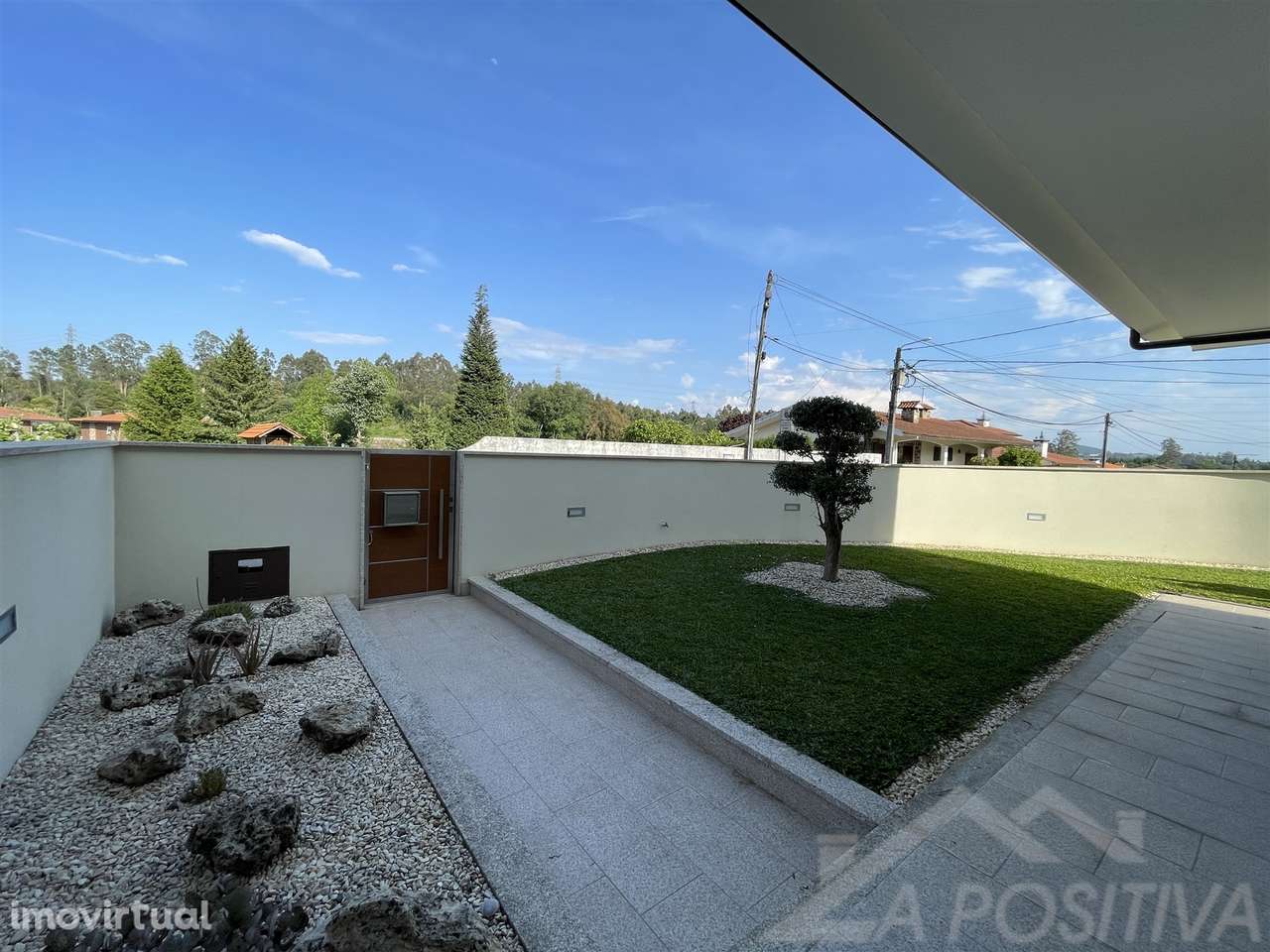 Moradia Geminada T3 Venda em Vila de Cucujães,Oliveira de Azeméis - Grande imagem: 3/50