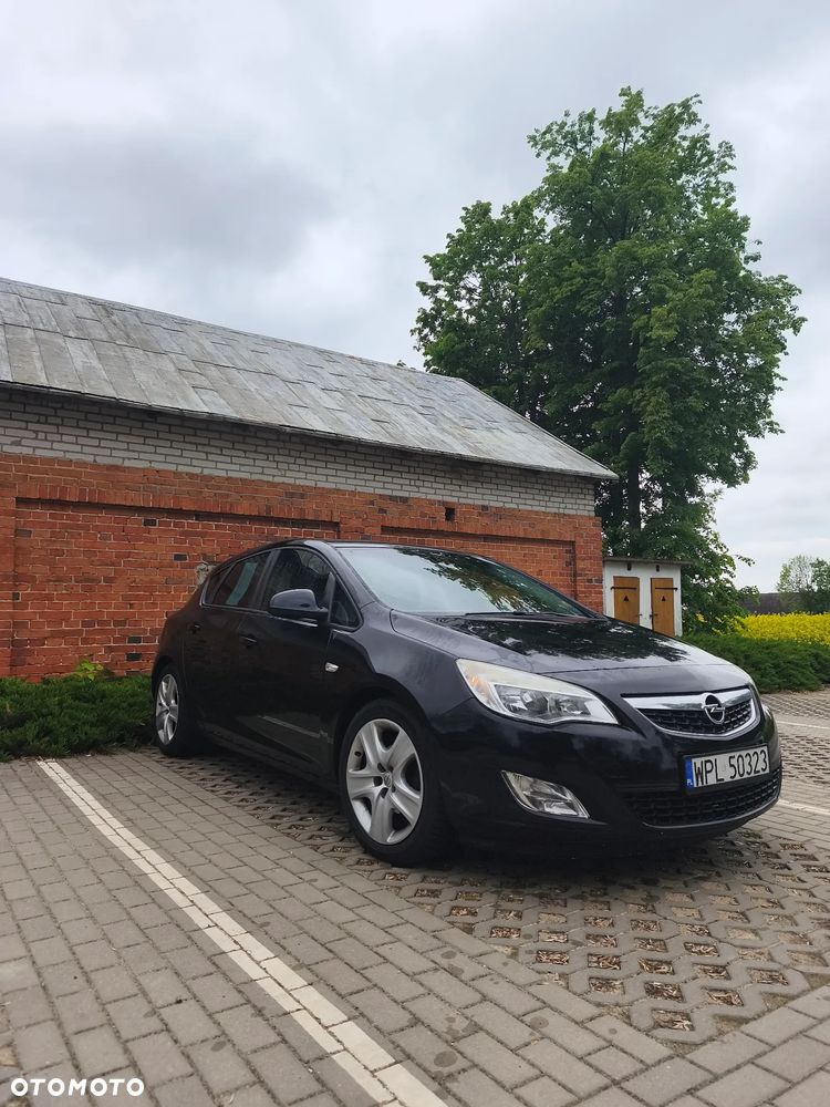 Opel Astra 1.4 Turbo Sport - 2