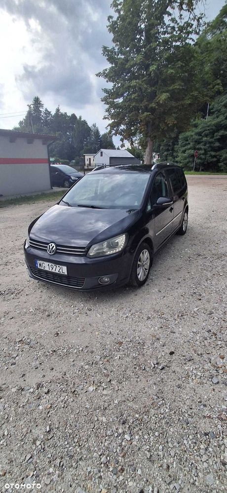 Volkswagen Touran - 1