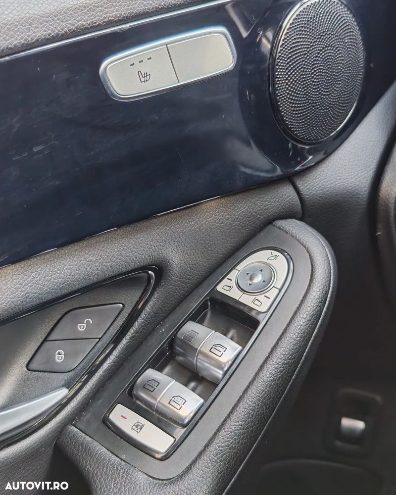 Mercedes-Benz C - 11