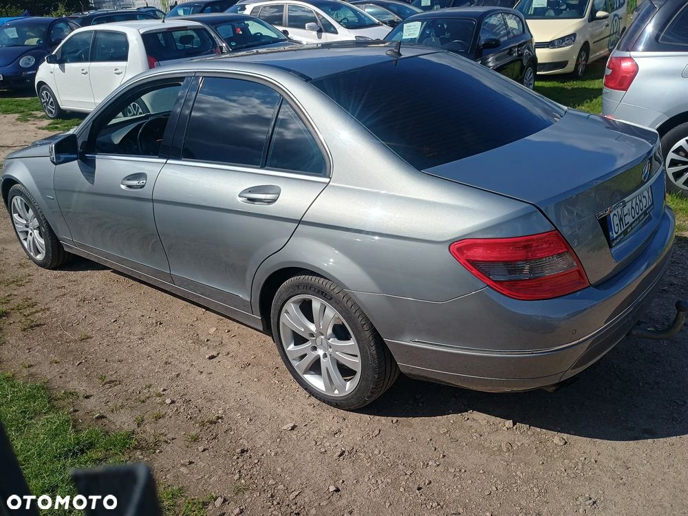 Mercedes-Benz Klasa C 180 Kompressor Avantgarde - 17