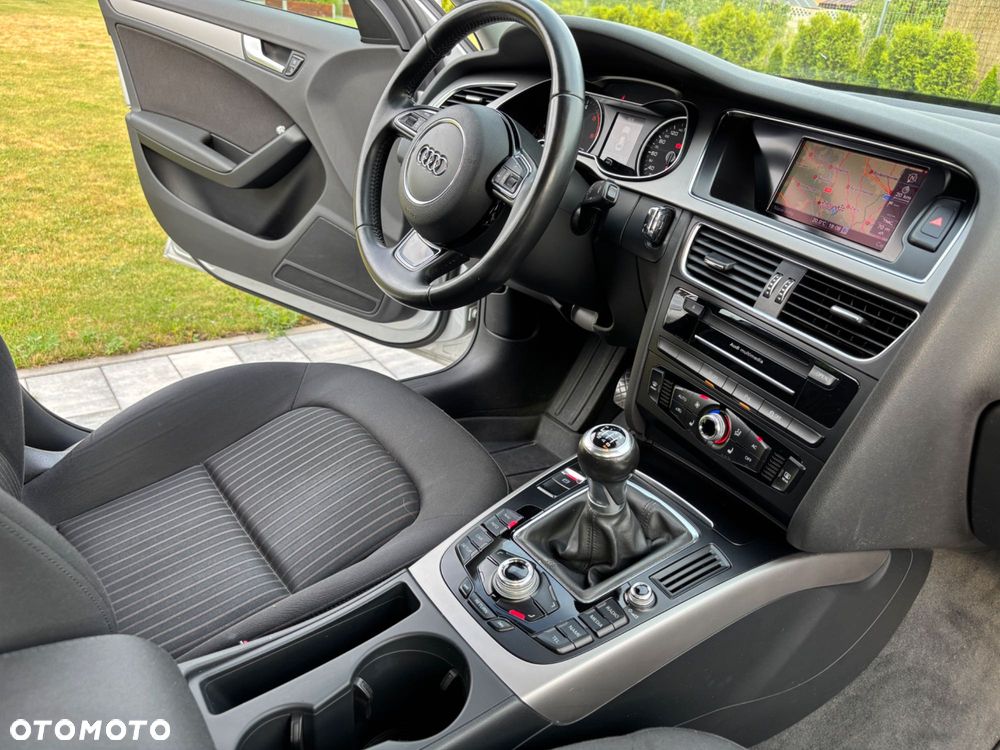 Audi A4 Limousine - 7