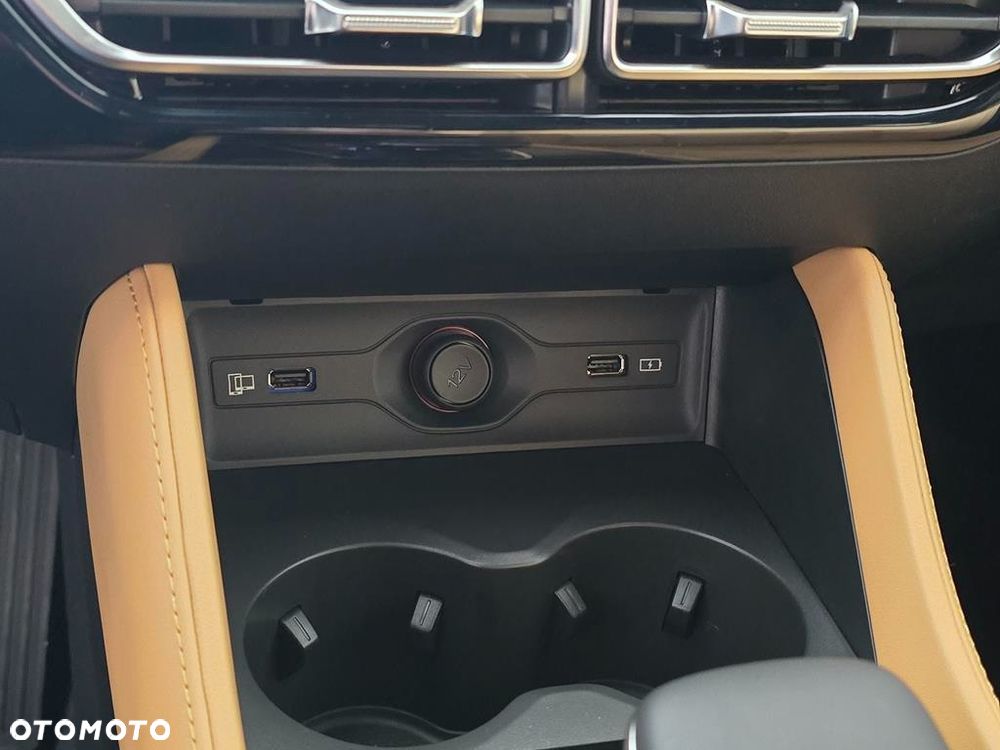 MG HS 1.5T HEV+ Exclusive - 23