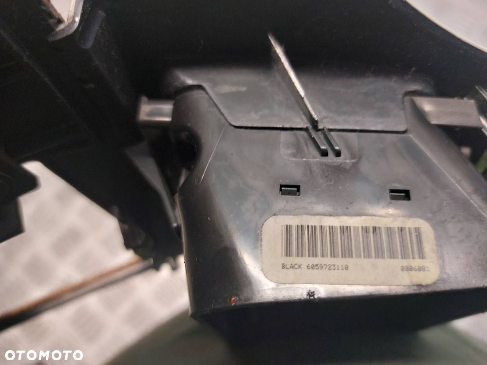 PANEL NAWIEWU KONSOLA ŚRODKOWA RAMKA GRAND CHEROKEE WK X35011600 P04602846 - 9