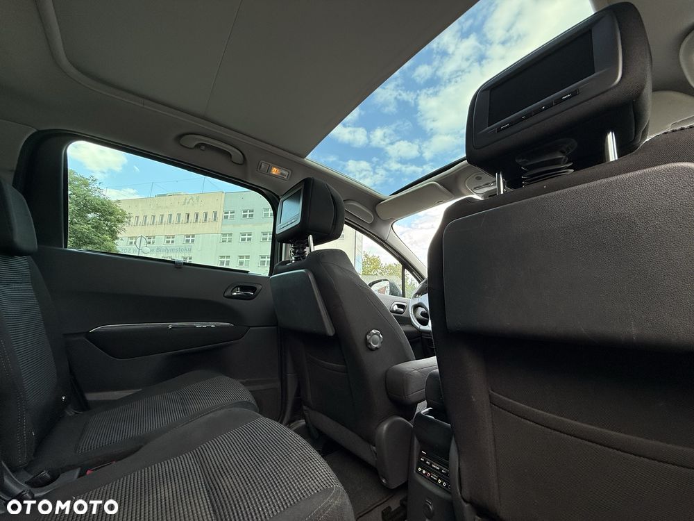 Peugeot 5008 - 6
