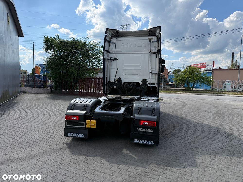 Scania - 11