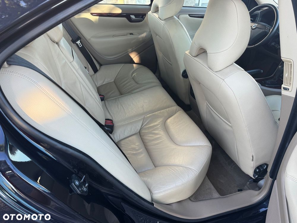 Volvo S60 2.4D Momentum - 21