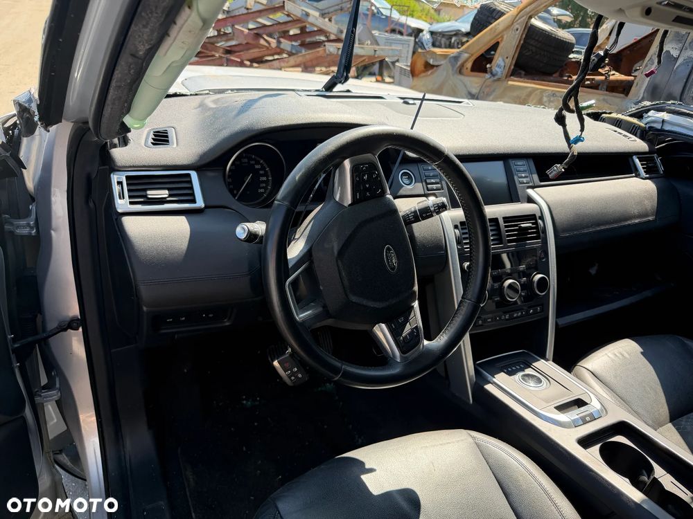 Land Rover Discovery Sport - 7