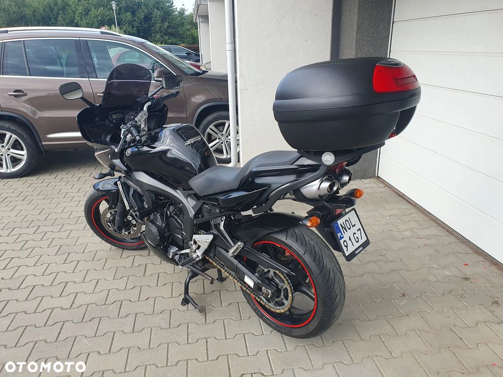 Yamaha FZ6 - 3