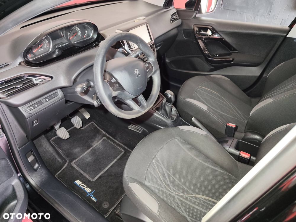 Peugeot 208 1.2 PureTech Active - 13