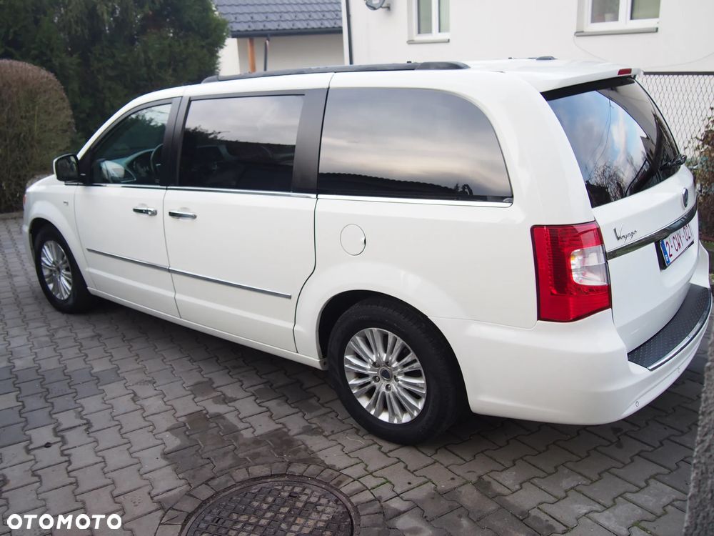 Lancia Voyager 2.8 CRD16v Platinum - 6