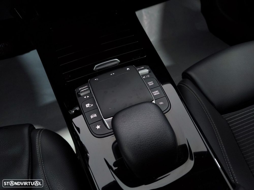 Mercedes-Benz CLA 250 e Shooting Brake Progressive - 16