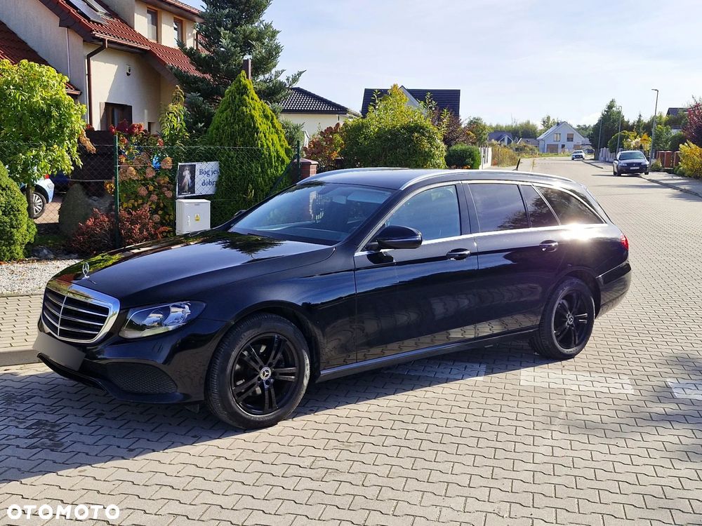 Mercedes-Benz Klasa E 200 d 9G-TRONIC - 5