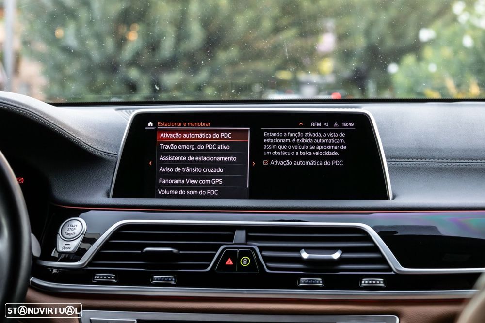BMW 740 d xDrive Pack M Auto - 48