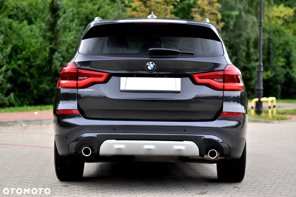 BMW X3 sDrive18d MHEV xLine - 13