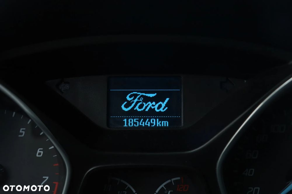 Ford Focus 1.0 EcoBoost Titanium - 14