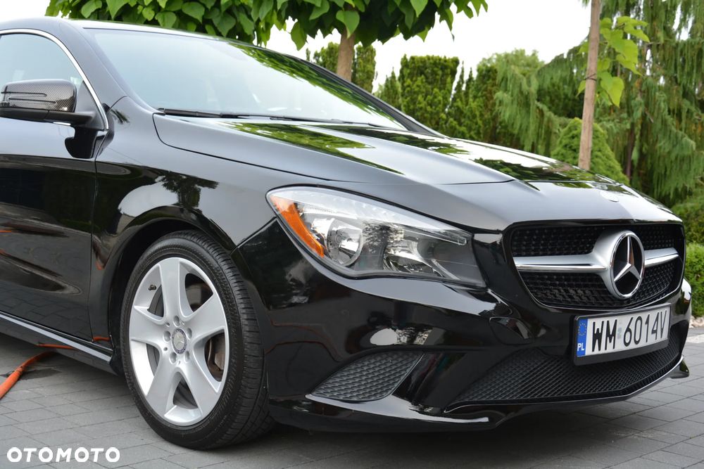 Mercedes-Benz CLA 250 4Matic 7G-DCT StreetStyle - 32