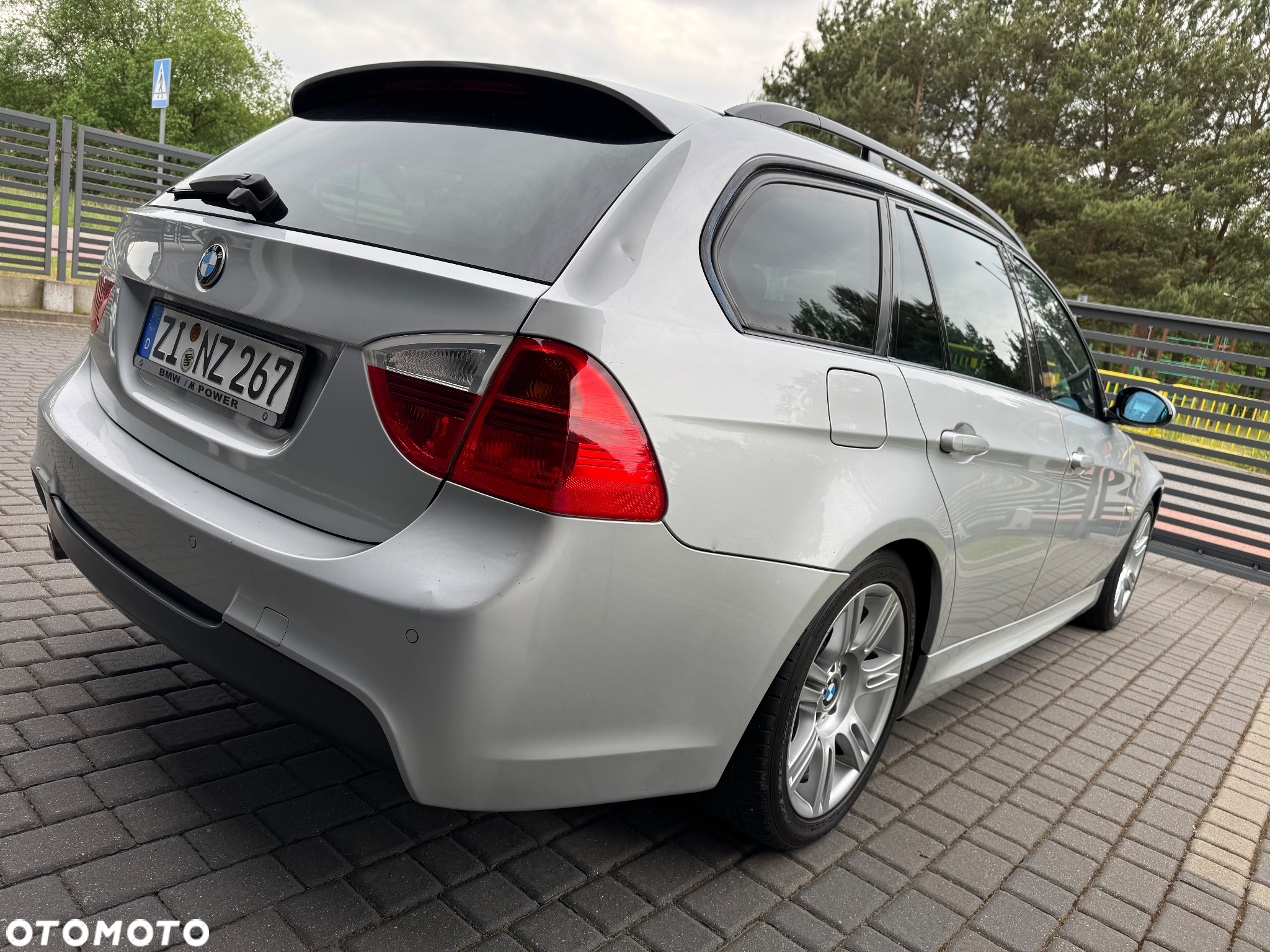 BMW Seria 3 318d - 30