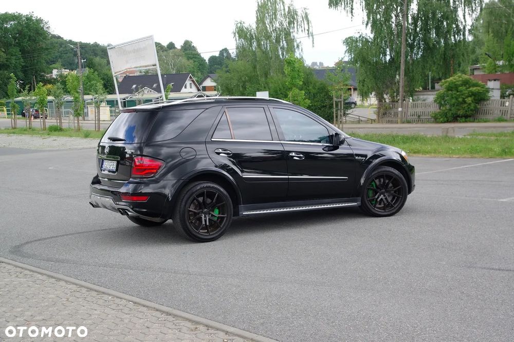 Mercedes-Benz ML 63 AMG 4Matic 7G-TRONIC 10th Anniversary - 15
