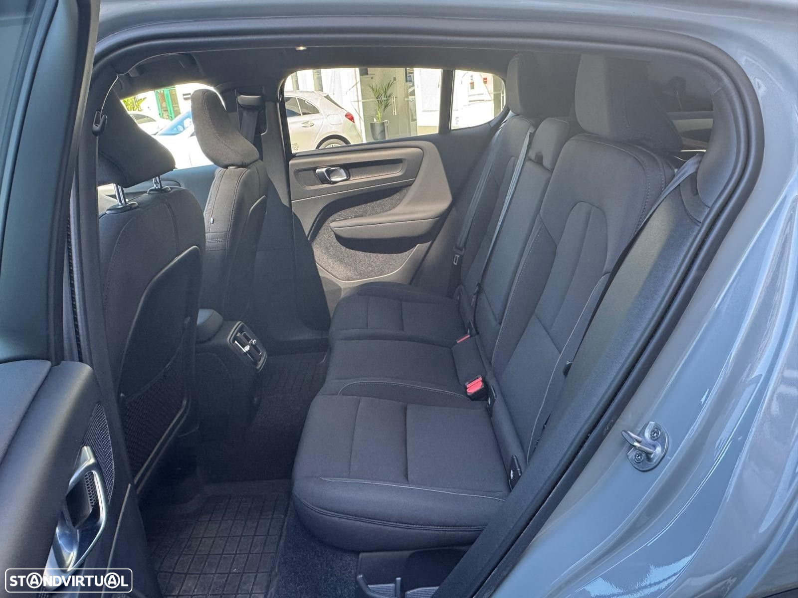 Volvo C40 Recharge Extended Range Plus - 4