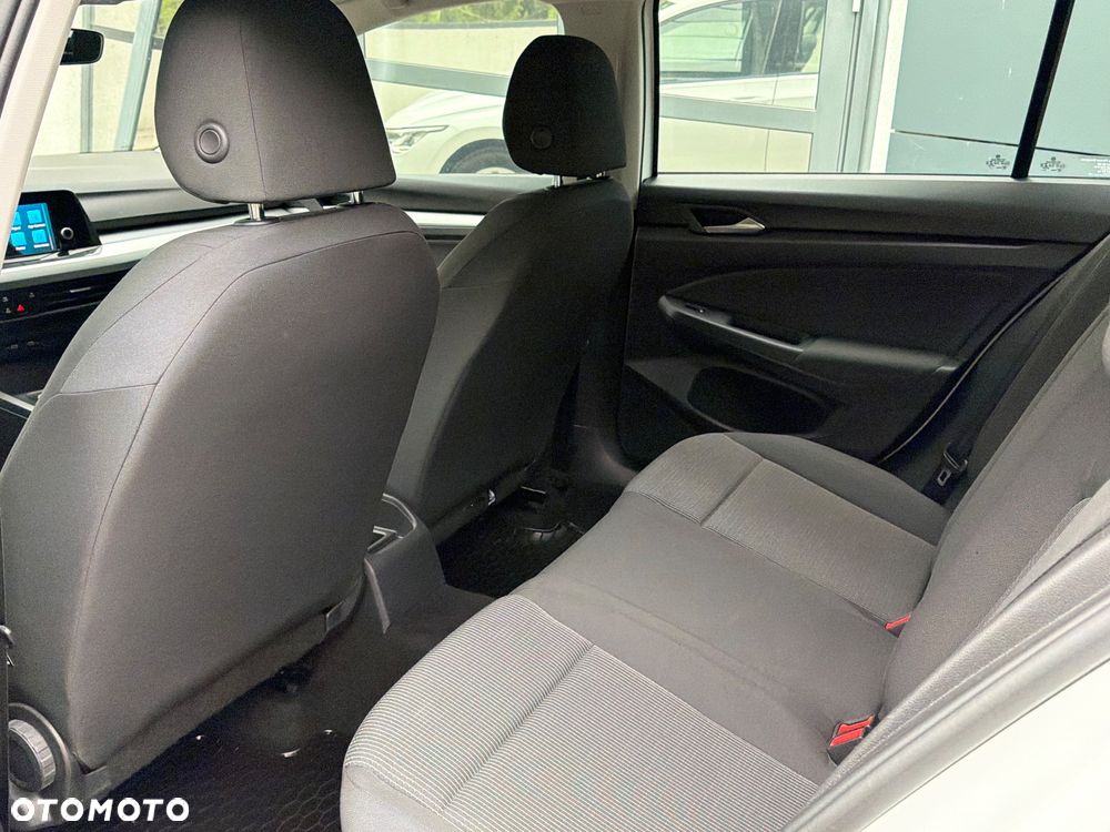 Volkswagen Golf 1.0 TSI - 19