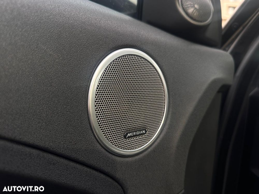 Land Rover Range Rover Evoque - 15