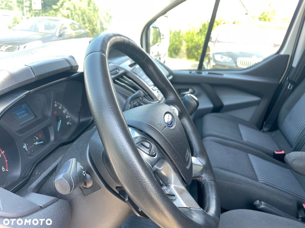 Ford Transit Custom - 14