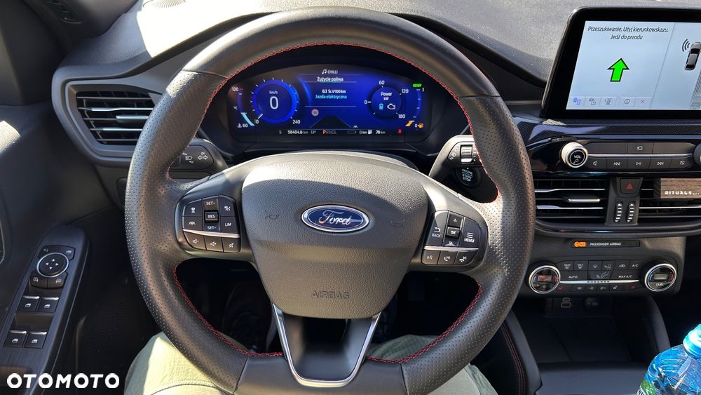 Ford Kuga - 22