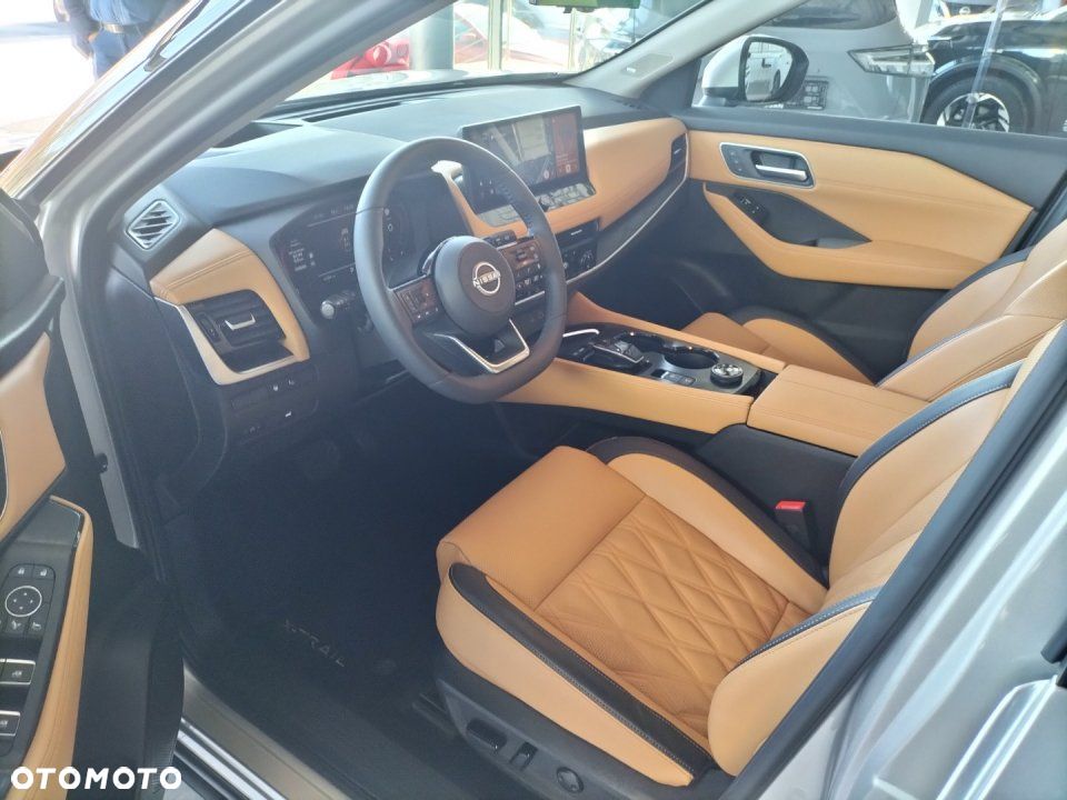 Nissan X-Trail - 12