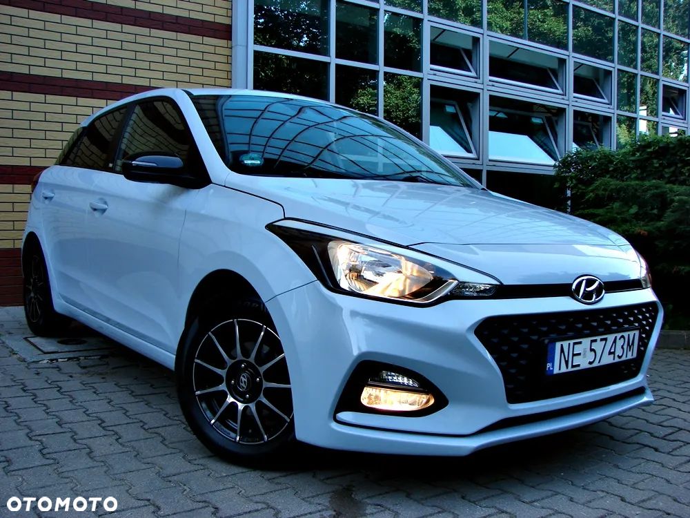 Hyundai i20 blue 1.2 YES!+ - 10