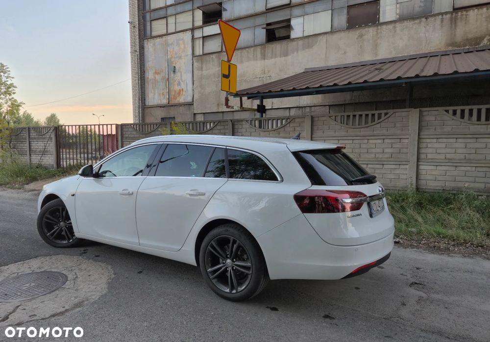 Opel Insignia 1.6 SIDI Turbo ecoFLEX Start/Stop Innovation - 4