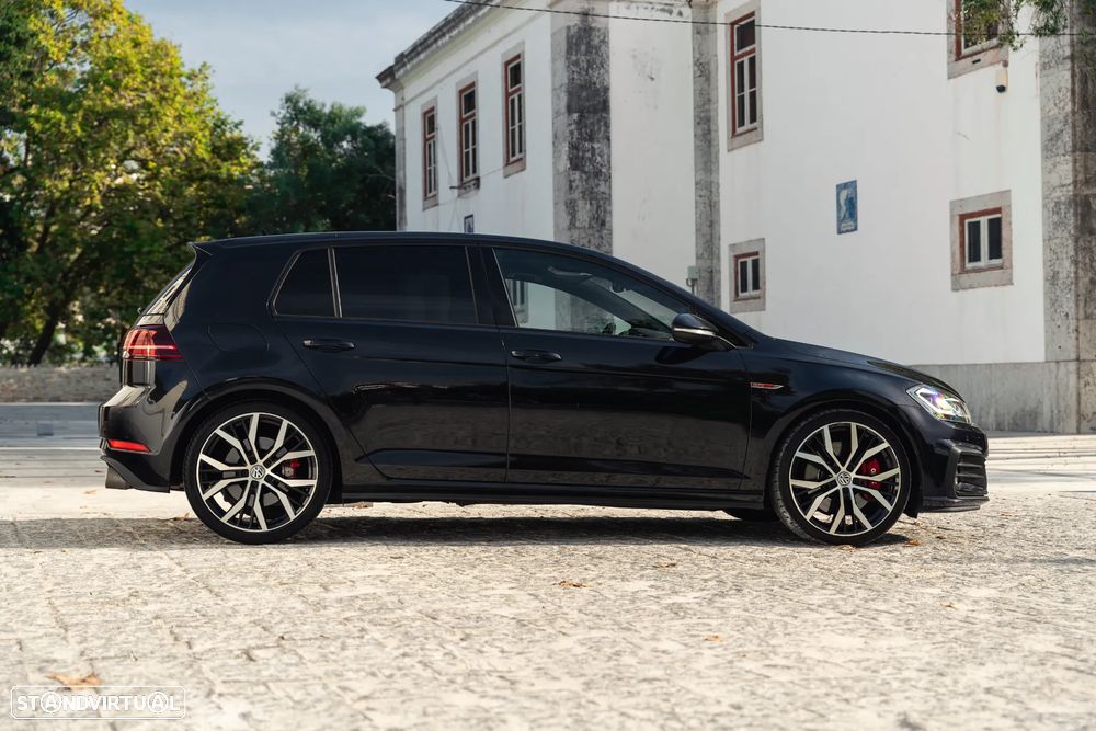 VW Golf 2.0 TSI GTI DSG Performance - 11