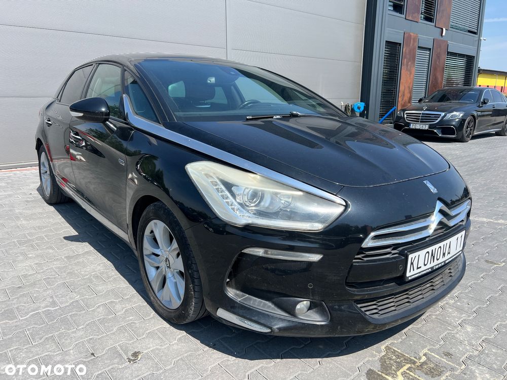 Citroën DS5 Hybrid4 EGS6 SportChic - 4