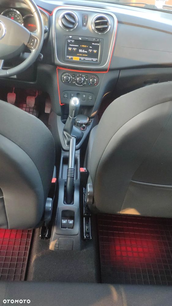 Dacia Sandero Stepway 0.9 TCe Laureate - 12