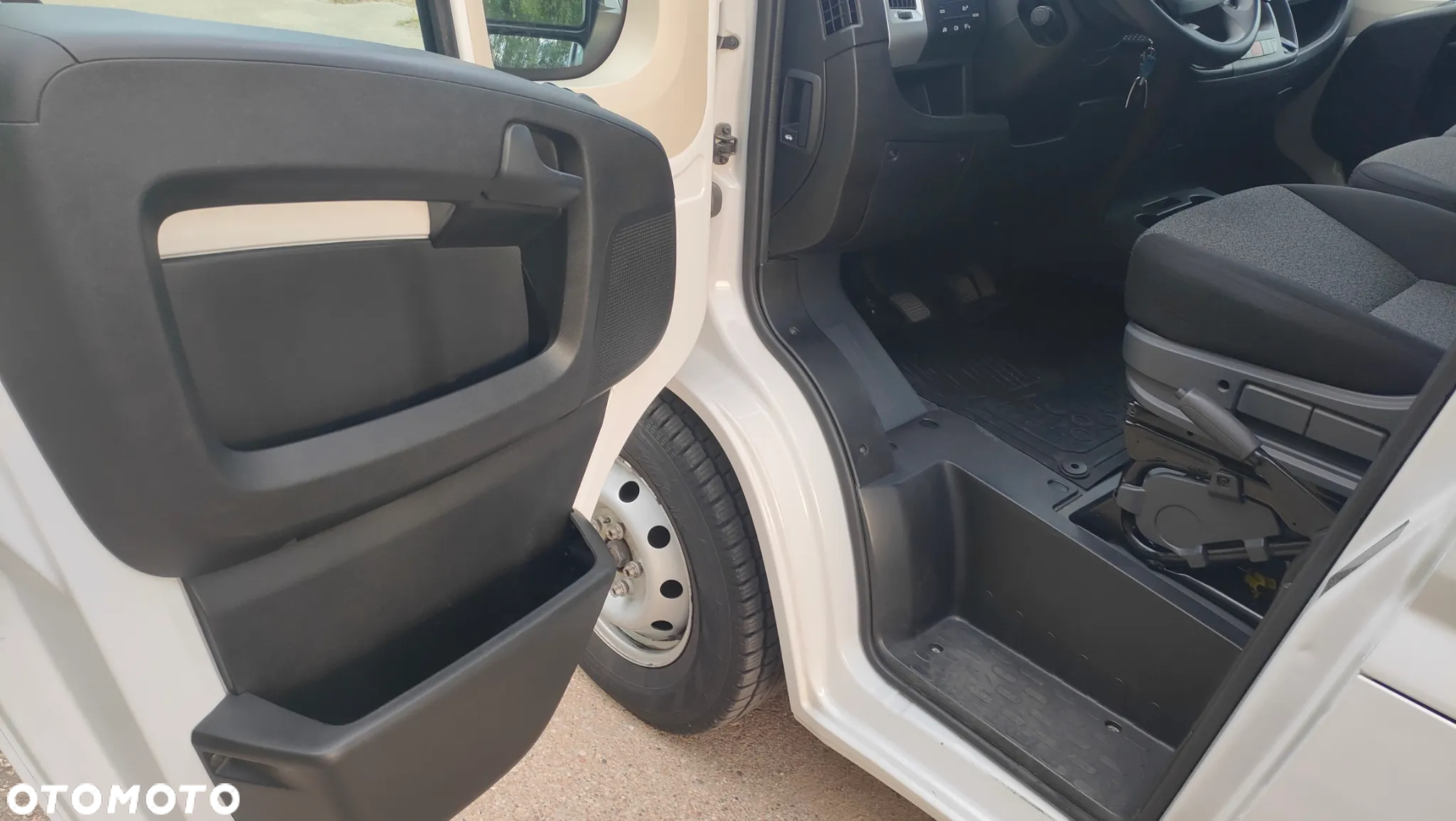 Fiat Fiat DUCATO L4H2 MAXI SILNIK 2,3 IVECO 140KM 113 Tyś km SALON PL SERWIS DO OSTATNIEGO Km TEMPOMAT KAMERA COFANIA KLIMA BAGAŻNIK DACHOWY    VAT 1 - 19
