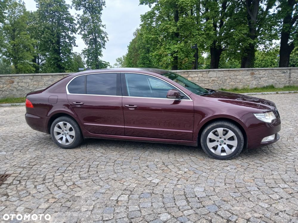 Skoda Superb 2.0 TDI Comfort - 6