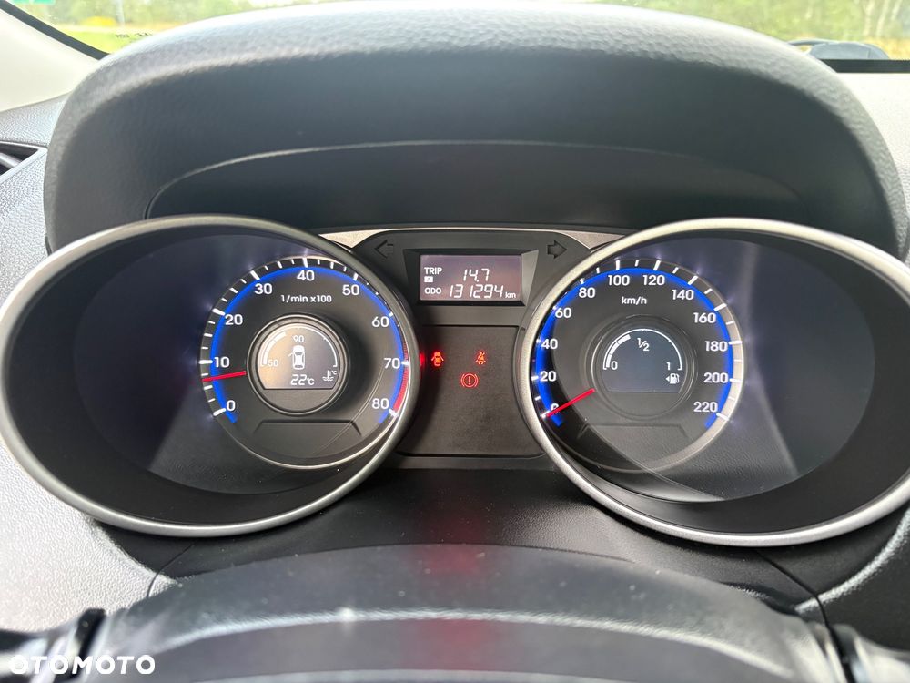 Hyundai ix35 1.6 2WD Fifa World Cup Edition - 34