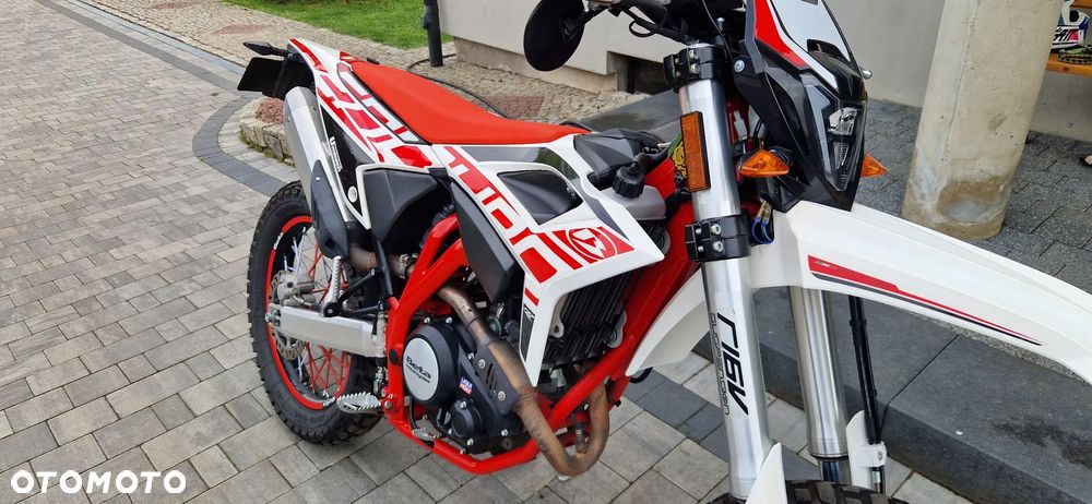 Beta RR - 3