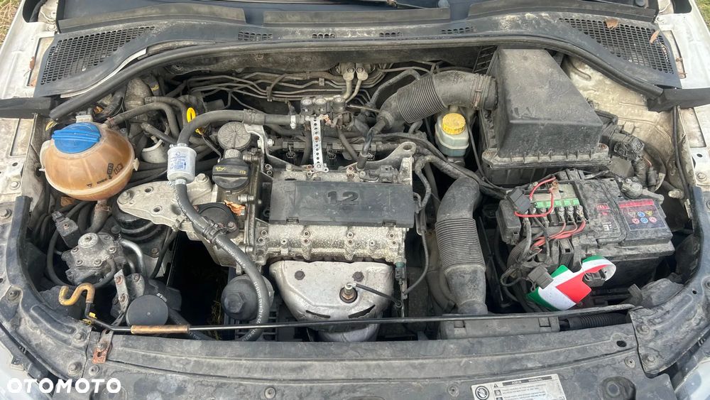 Skoda RAPID 1.2 Ambition - 18