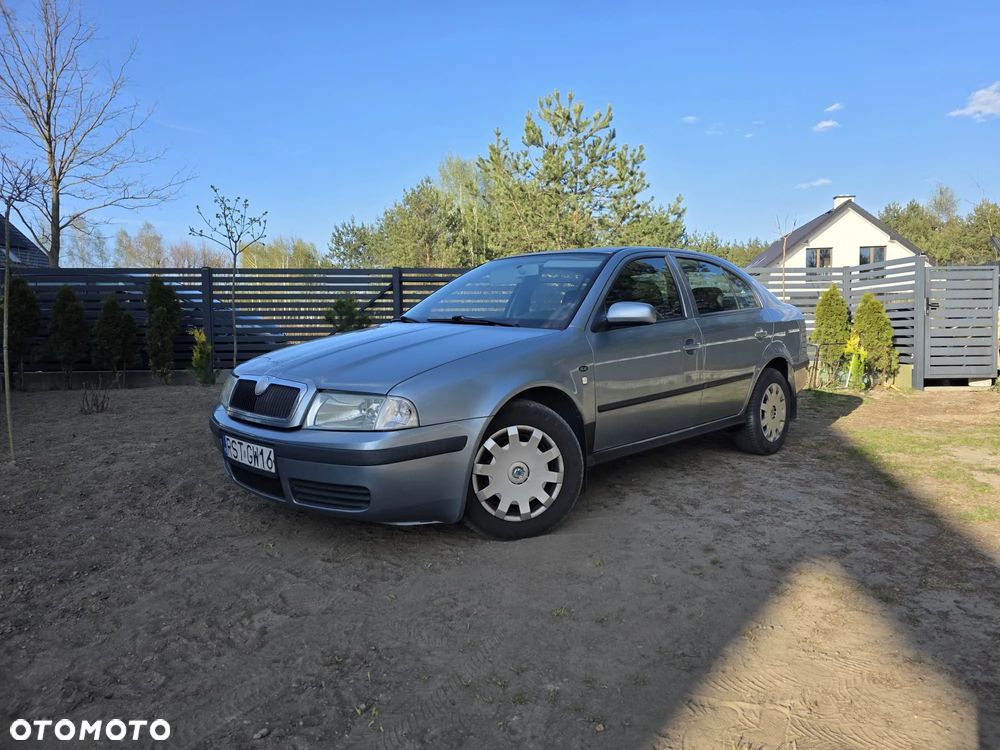 Skoda Octavia 1.6 Tour Ice - 20