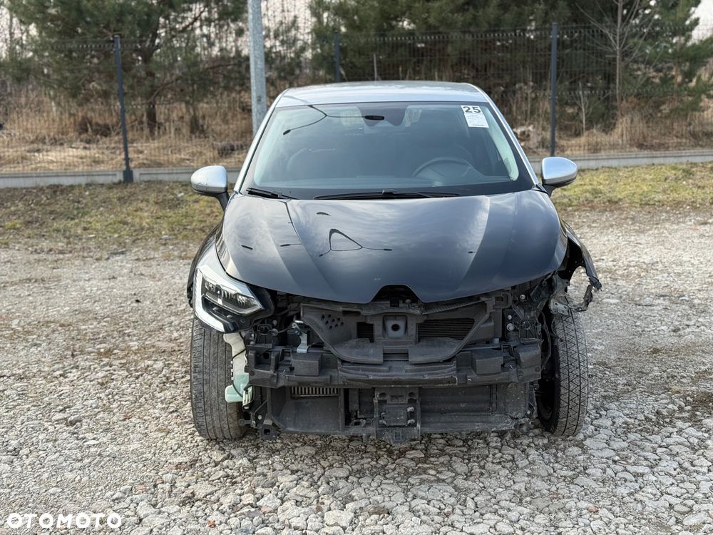 Renault Captur TCe 90 EXPERIENCE - 2