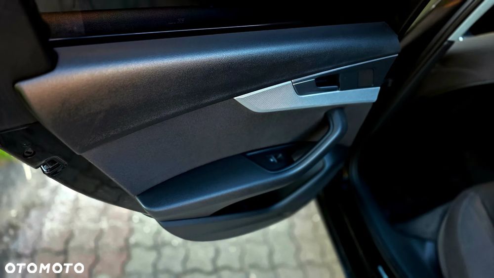 Audi A4 Avant 2.0 TDI S tronic design - 18