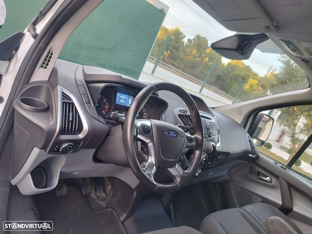 Ford TRANSIT CUSTOM 2.2 TDCI, 3 Lugares L2H1 Longa - 16