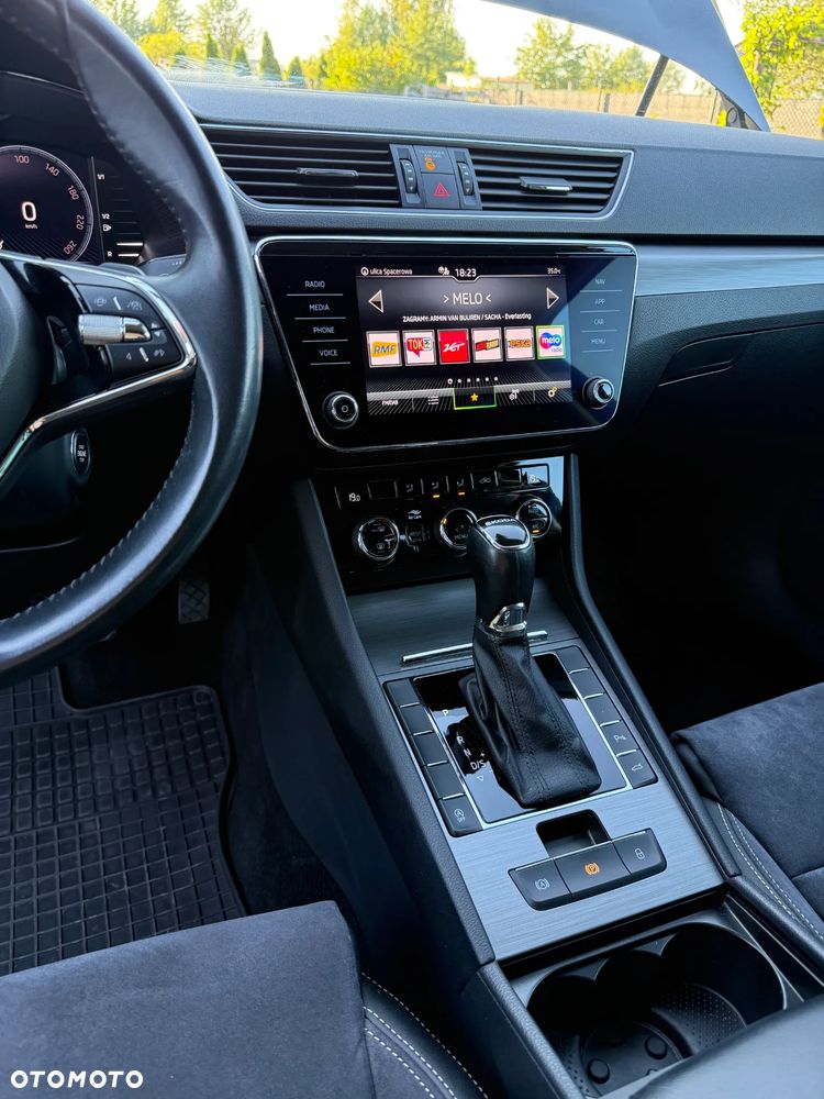 Skoda Superb 2.0 TDI Style DSG7 - 10