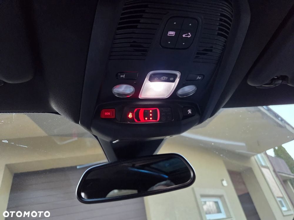 Peugeot 3008 BlueHDi 180 Stop & Start EAT6 GT - 30