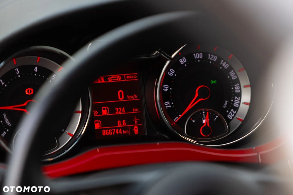 Opel Adam 1.2 - 14